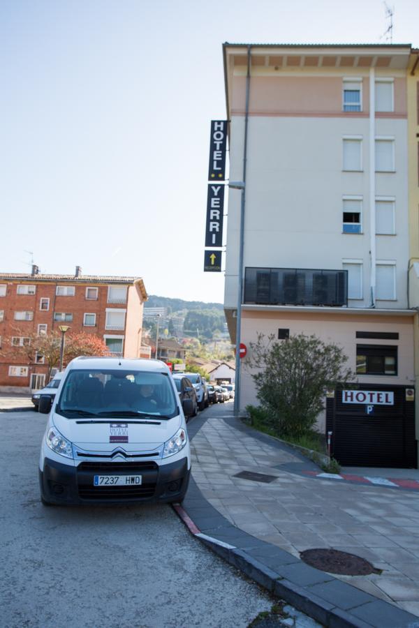 Hotel Yerri Estella Exteriör bild